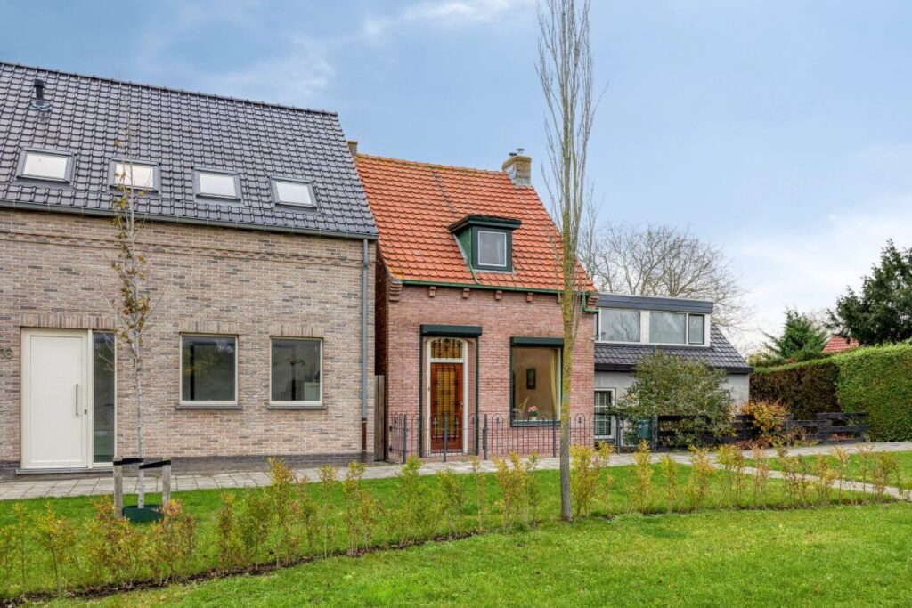 huis terneuzen zeeland zijaanzicht