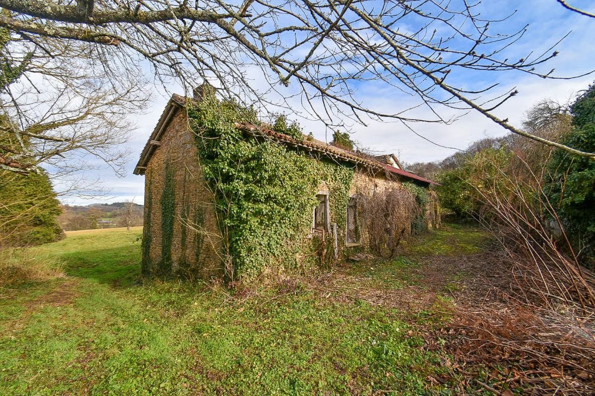 Funda Frankrijk boerderij bijgebouw 3
