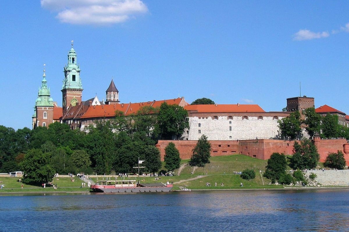 Krakau in Polen. Kathedraal aan de rivier Wisla.