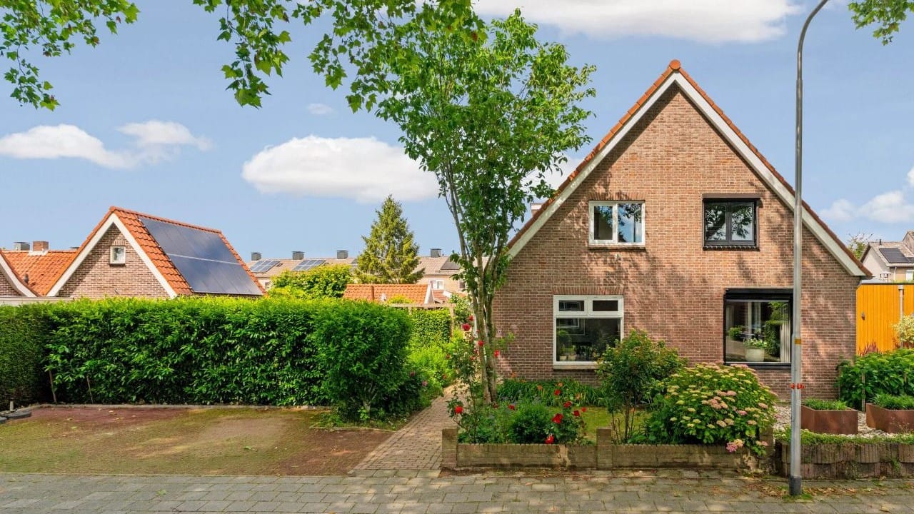 Funda woning kogelgaten kikkervijver huissen
