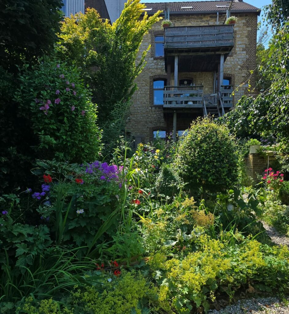 Tuin huis Simpelveld kapsalon