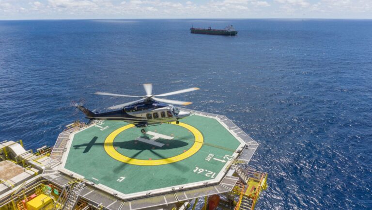 salaris offshore helikopterpiloot