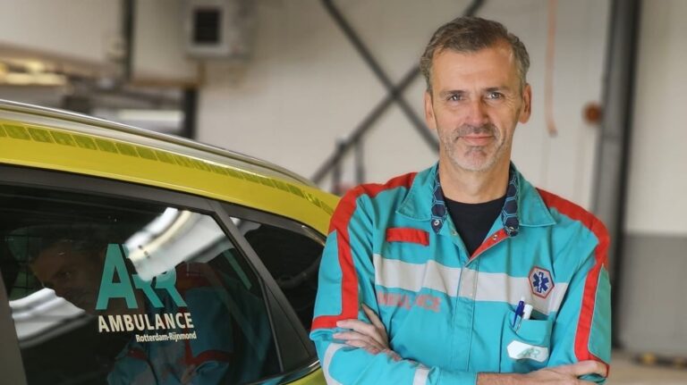 salaris ambulancechauffeur