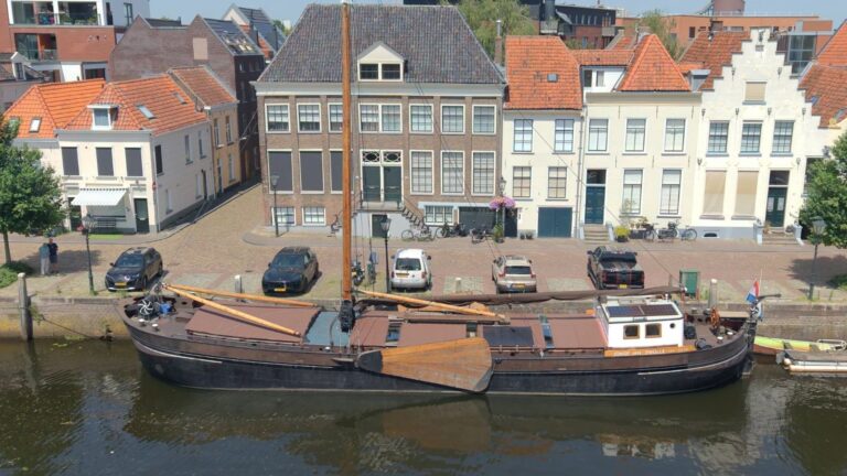 woonboot te koop in zwolle jonge jan